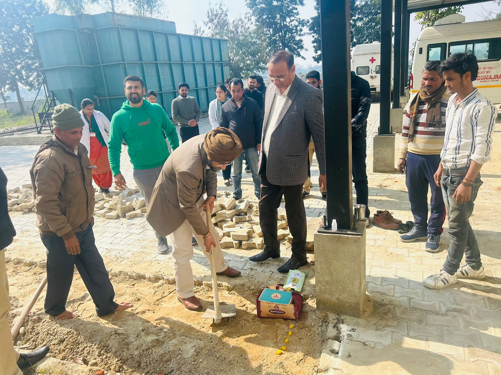 ਨਵਾਂਸ਼ਹਿਰ ਦੇ ਲੋਕਾਂ ਨੂੰ ਵੱਡਾ ਤੋਹਫਾ - ਜ਼ਿਲ੍ਹਾ ਹਸਪਤਾਲ, ਨਵਾਂਸ਼ਹਿਰ ਵਿਖੇ ਨਵਾਂ ਕ੍ਰਿਟੀਕਲ ਕੇਅਰ ਯੂਨਿਟ ਬਣਾਉਣ ਦਾ ਕੰਮ ਸ਼ੁਰੂ